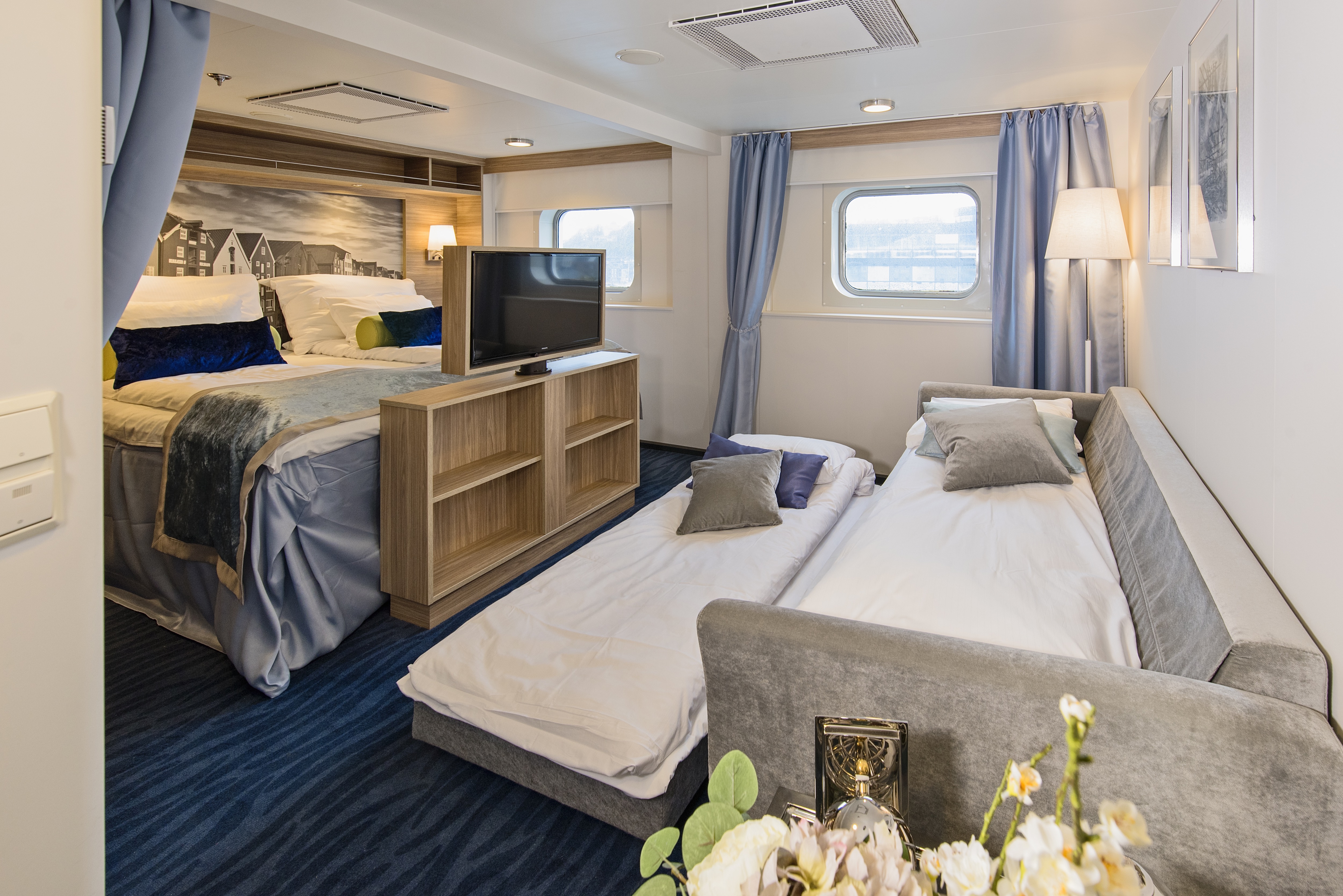 Expedition Suite | Two-bed mini suite on upper deck